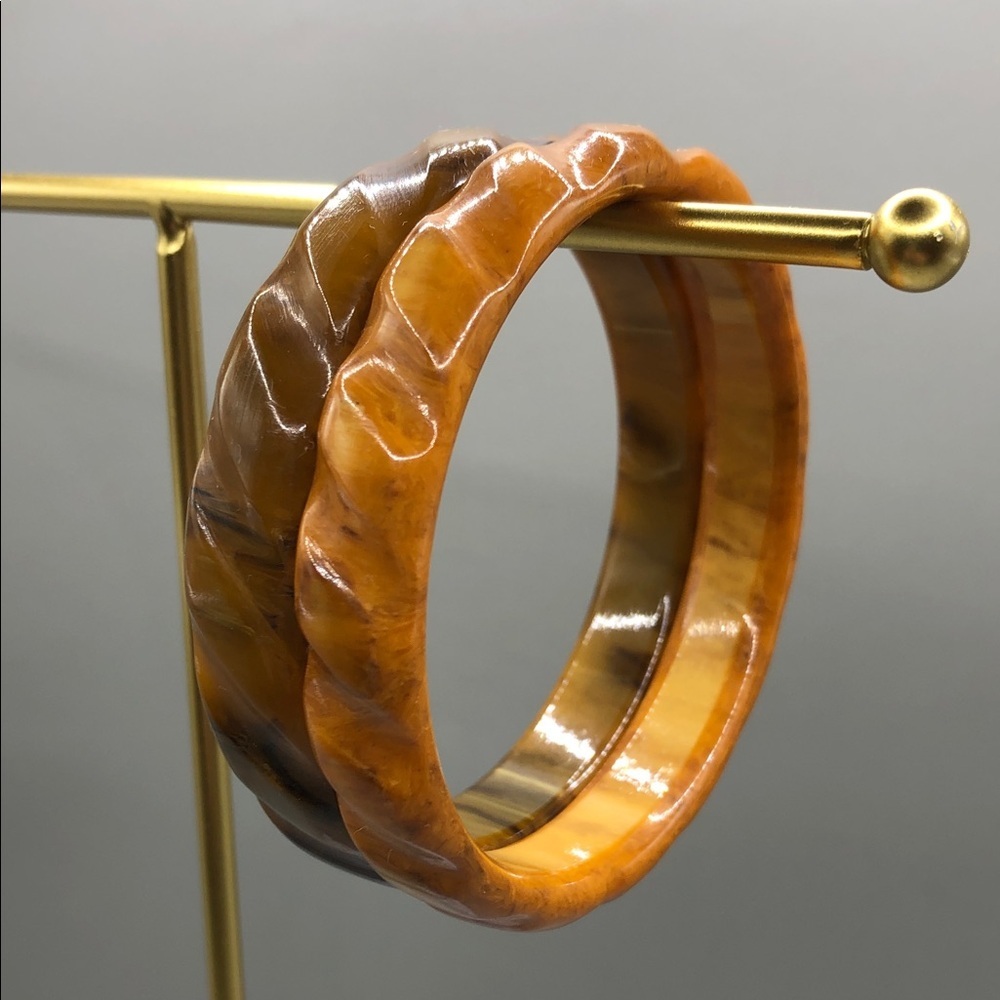 Mississippi mud swirl bakelite carved textured bangle bracelets vintage bundle 2